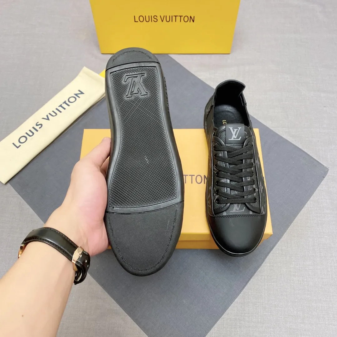 p360🇮🇹🇮🇹LV🔍🔍Men's 🚹Classic series counters are on sale simultaneously, code number: 38-44, 🇮🇹Italian imported cowhide lining + original special materials, completely 1⃣️ Than 1⃣️Reproduction🇮🇹💪Sole: The original sole is specially provided by the original factory. The exclusive movable molded sole is super comfortable. ⚠The original factory follows the order, 🔍🔍high quality, you can go in and out of the counter at will, welcome to compare. No. 019